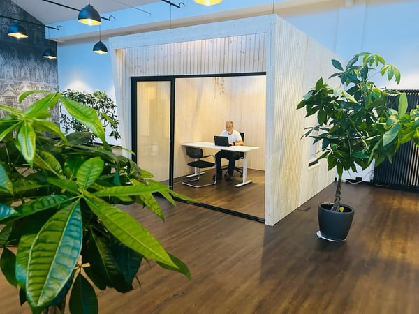 Eigenes Büro